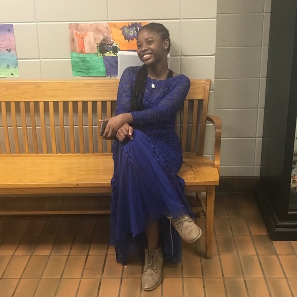 Meet your Posher, Maya - Picture 6 of 8